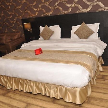 Hotel Gulmarg Regency Shimla Zewnętrze zdjęcie
