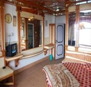 Hotel Gulmarg Regency Shimla Zewnętrze zdjęcie