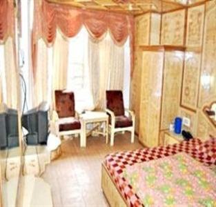 Hotel Gulmarg Regency Shimla Zewnętrze zdjęcie