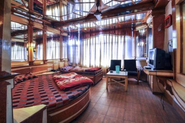 Hotel Gulmarg Regency Shimla Zewnętrze zdjęcie