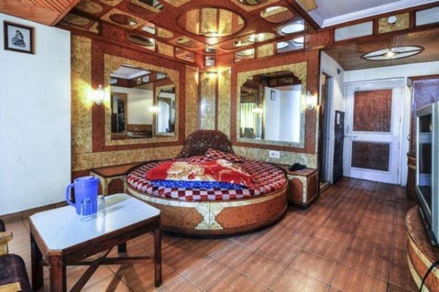 Hotel Gulmarg Regency Shimla Zewnętrze zdjęcie
